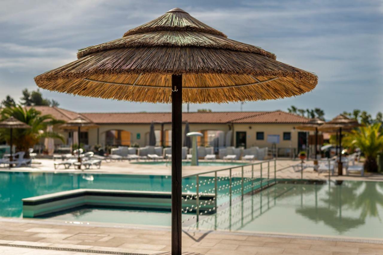 Il Veliero Hotel Follonica Luaran gambar